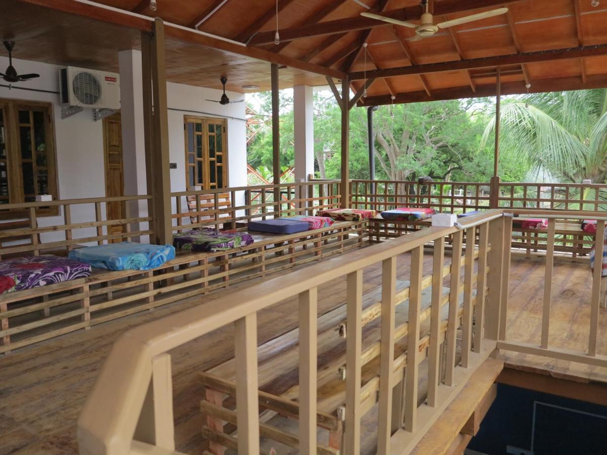 Resort Hankaanaa- Stay No Work Pottuvil Ngoại thất bức ảnh